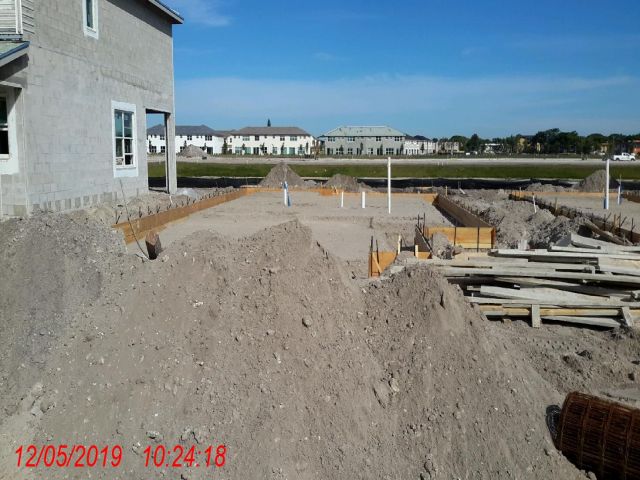 1081 VERDE Ct  