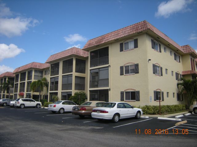 253 S Cypress Rd Unit 211  