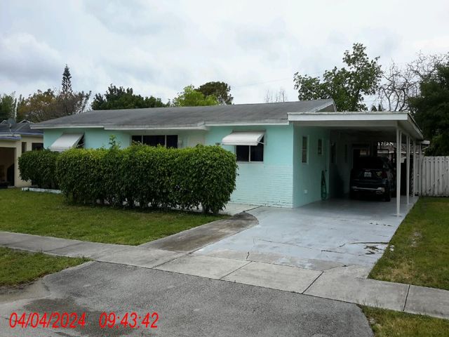 1841 SW 42nd Ter