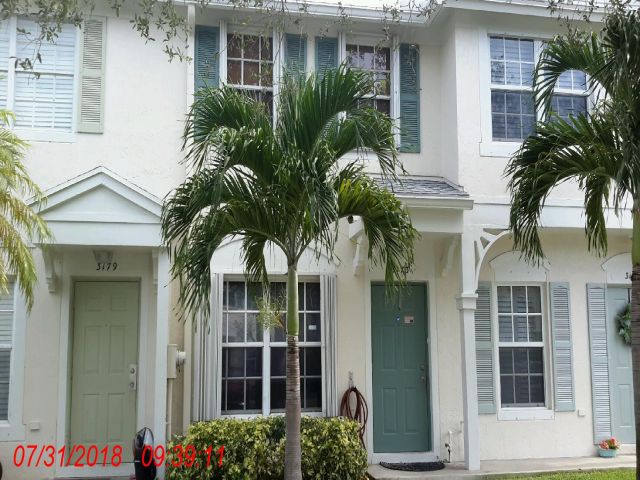 3173 SW 50 St  