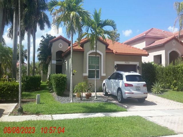19230 NW 12 Mnr