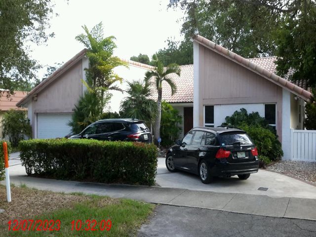 3381 N PARK Rd