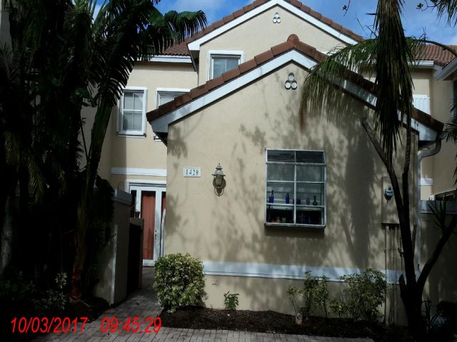 1420 Weeping Willow Way